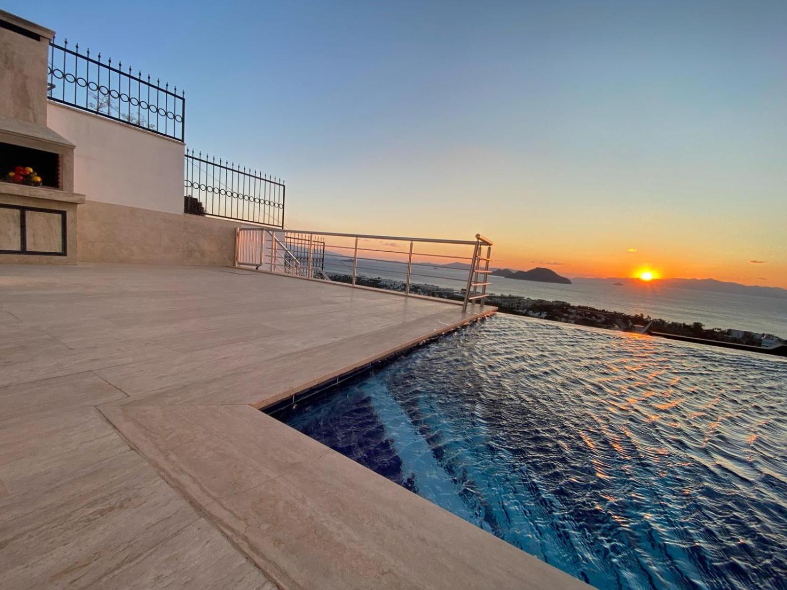 Bodrum Eason Villa & House 350M2 Full Sea View With Private Infinity Pool Ngoại thất bức ảnh